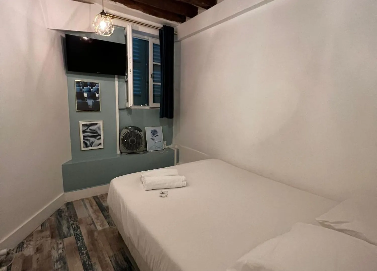 Joli 2 Pieces Proche Marais Apartment Paris France